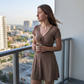 ⌛50% RABATT!👗Damen V-Ausschnitt Minikleid mit Brustkordel – Figurbetonter Bodycon-Schnitt, weicher Stoff für Dates, Partys & Sommerabende